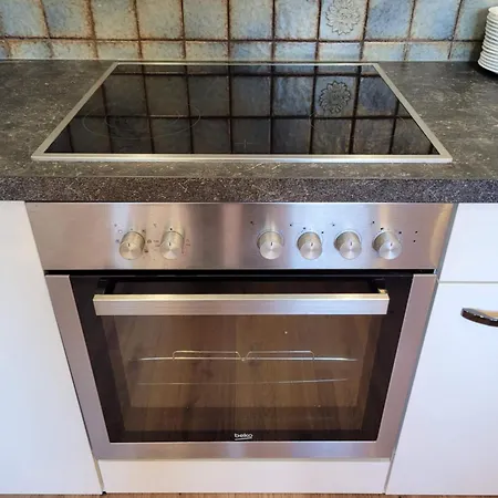 Haus Seebrise بيت للعطل *